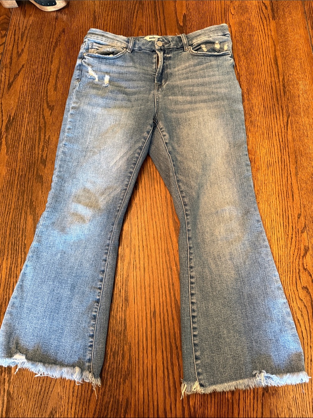 Mica Los Angeles Size 31 Distressed Flare Jeans Raw Hem Light Wash Y2K